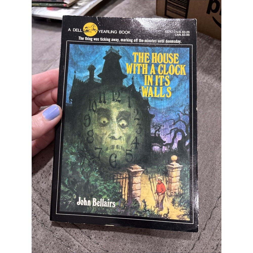 The House with a Clock in its Walls John Bellairs Vintage Dell Yearling 1974 PB
